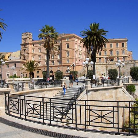 דירות Sky Moon Cagliari Centro Vista Mare מראה חיצוני תמונה