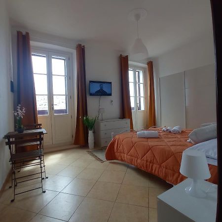 דירות Sky Moon Cagliari Centro Vista Mare מראה חיצוני תמונה