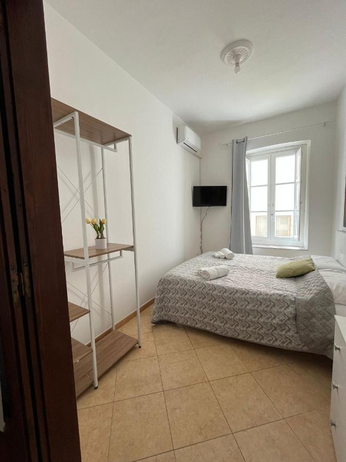 דירות Sky Moon Cagliari Centro Vista Mare מראה חיצוני תמונה
